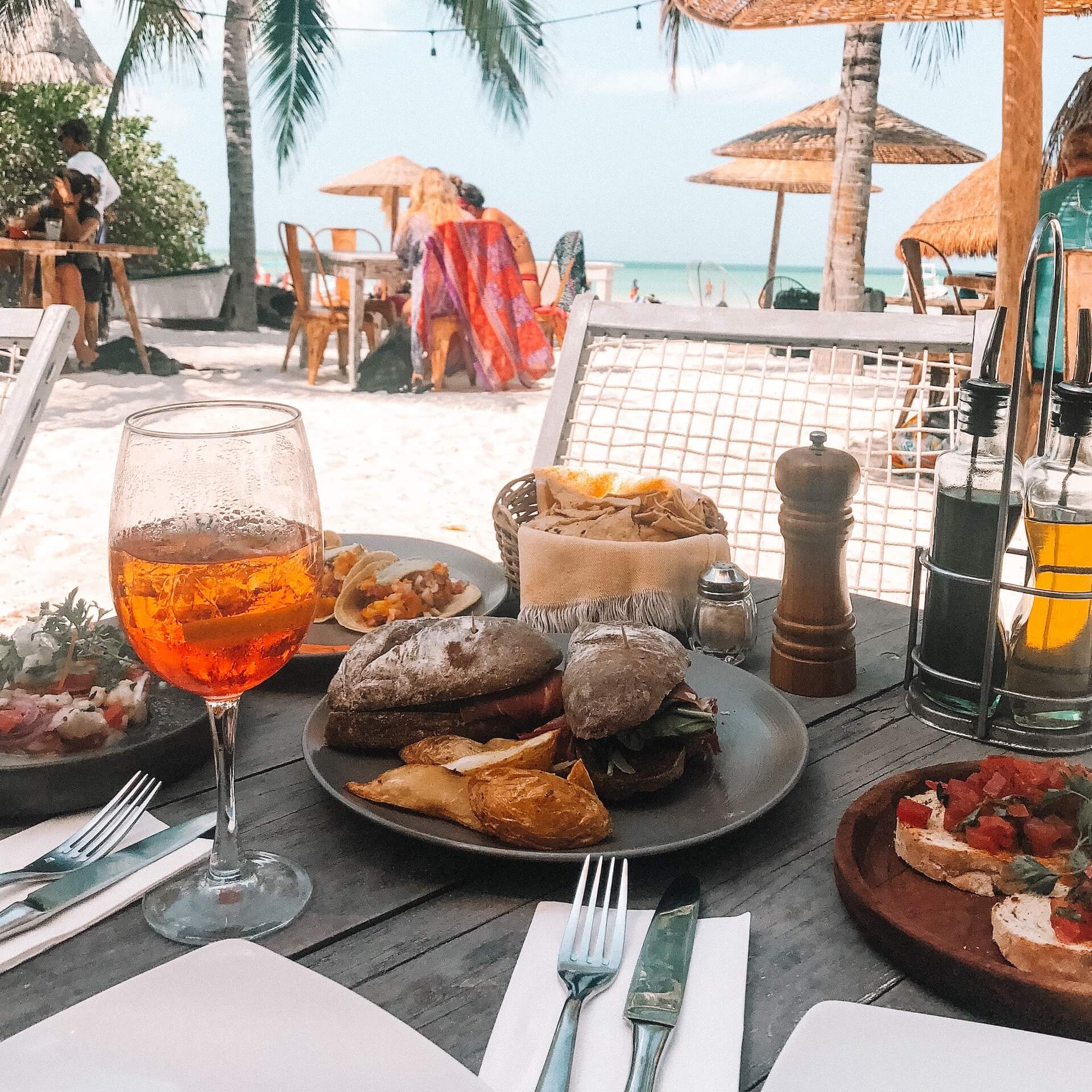 Lunch op Isla Holbox