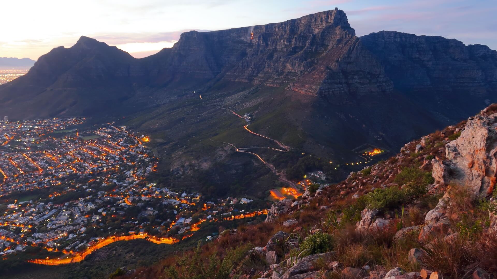 De tafelberg vanaf de Lion's Head