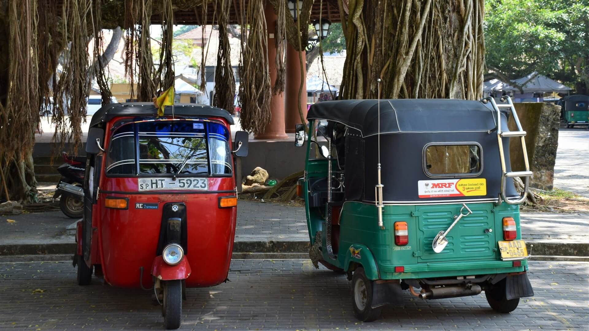 Tips voor auto of tuktuk huren in Sri Lanka