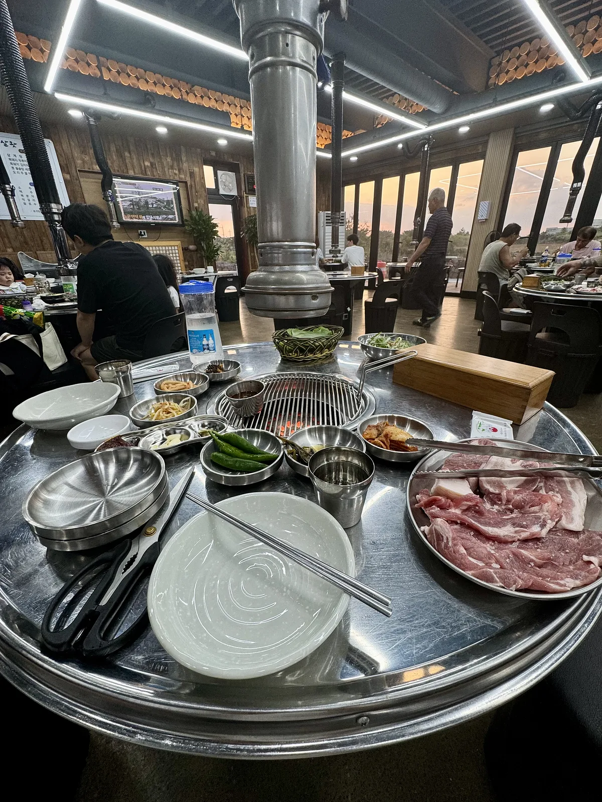 모살왓가든 (Korean BBQ)