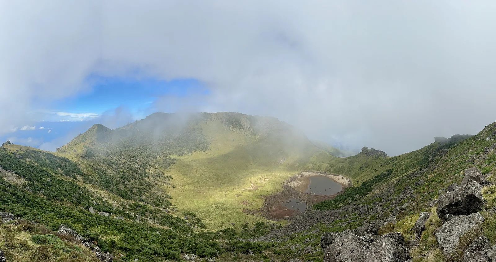Seongpanak Trail